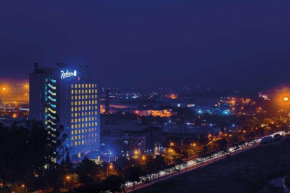 Гостиница Radisson Blu Hotel, Greater Noida  Greater Noida